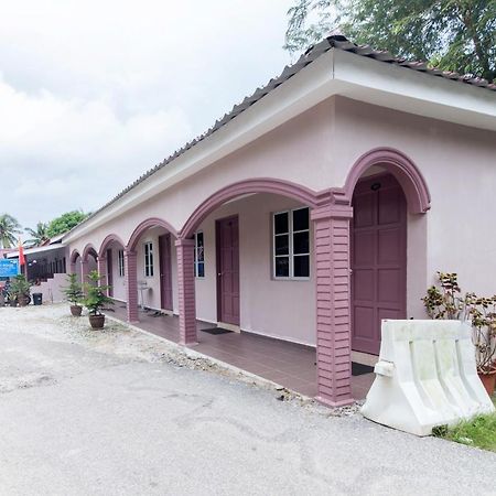 Kampung Guest House Pantai Cenang  Exteriér fotografie