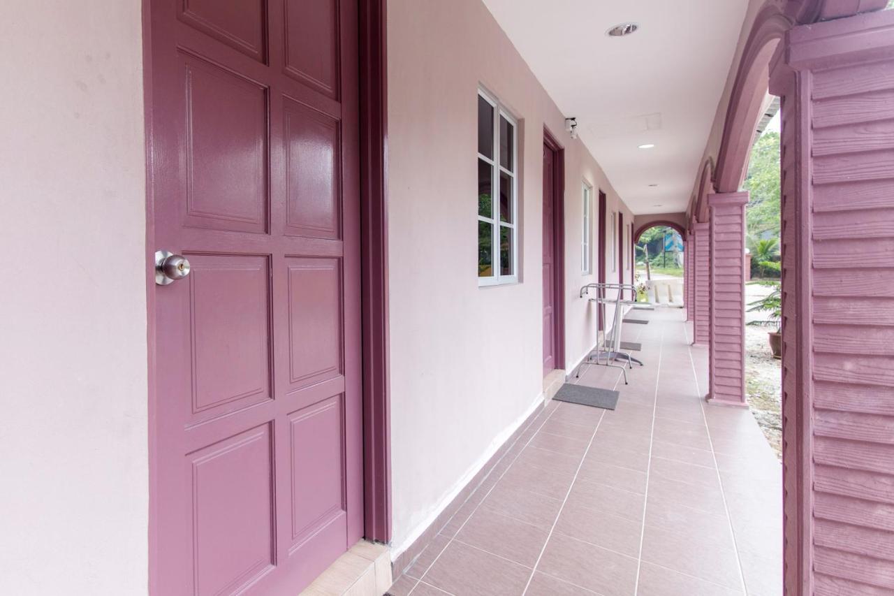 Kampung Guest House Pantai Cenang  Exteriér fotografie